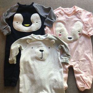 EUC, Gap 3 piece Romper Bundle 6M Penguin Bear Fox